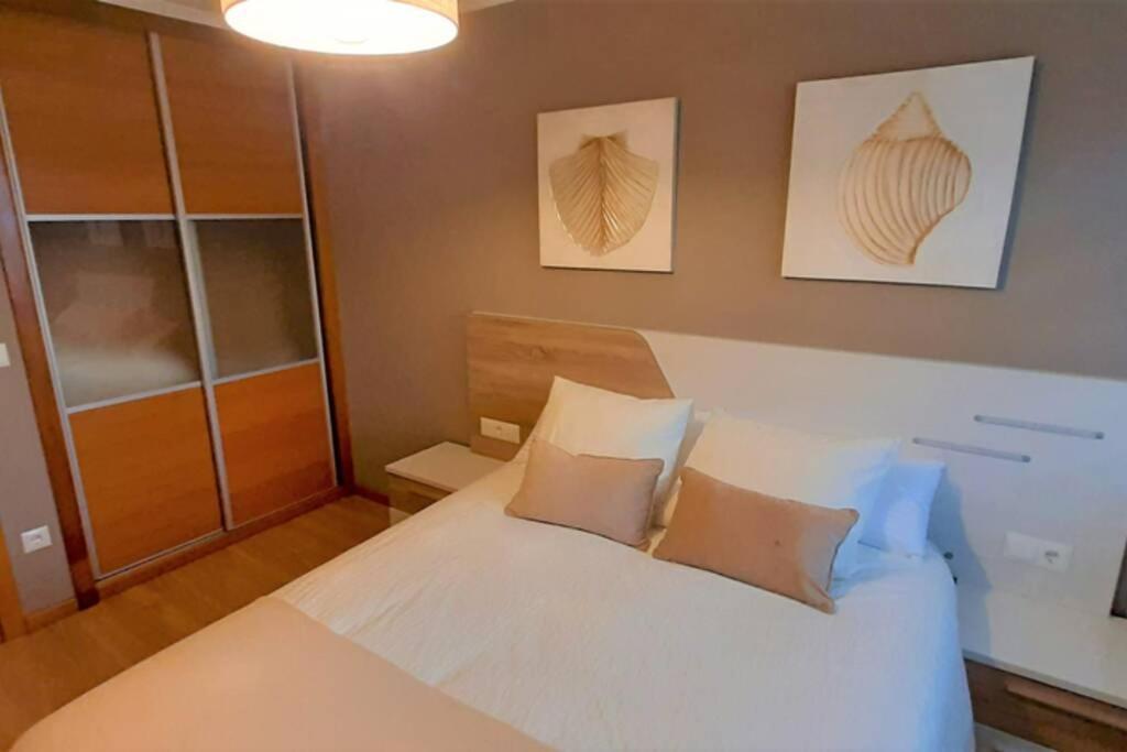 Ferienwohnung Apartamento Playa Foz Con Piscina Y Parking 010 Exterior foto