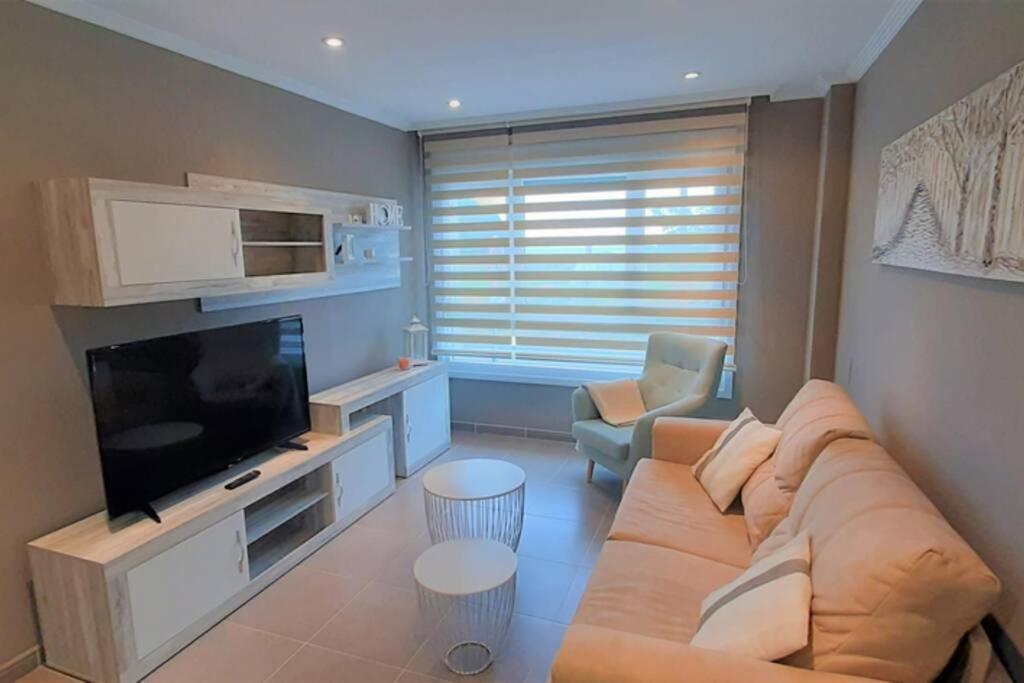 Ferienwohnung Apartamento Playa Foz Con Piscina Y Parking 010 Exterior foto